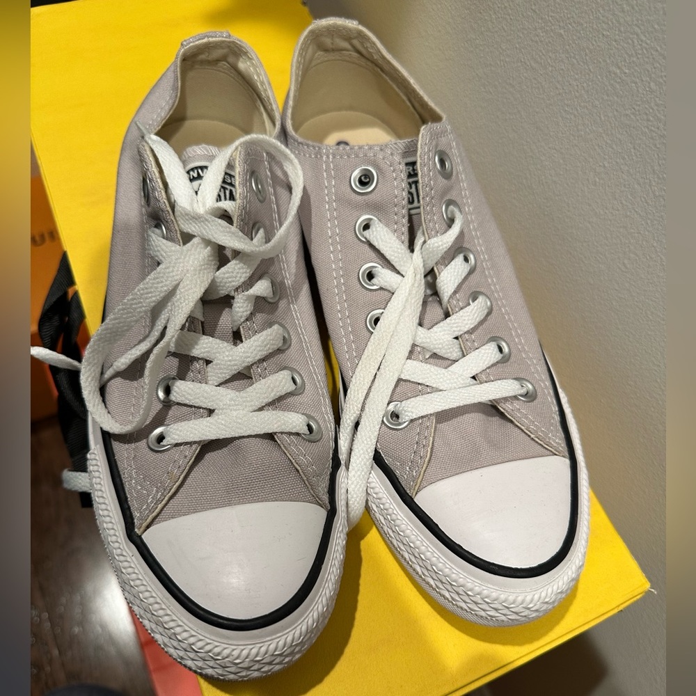 Chuck Taylor’s Lavender converse sneaker